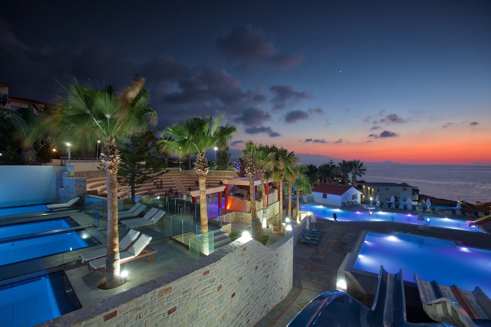 Rethymno Mare Royal And Waterpark 46/50