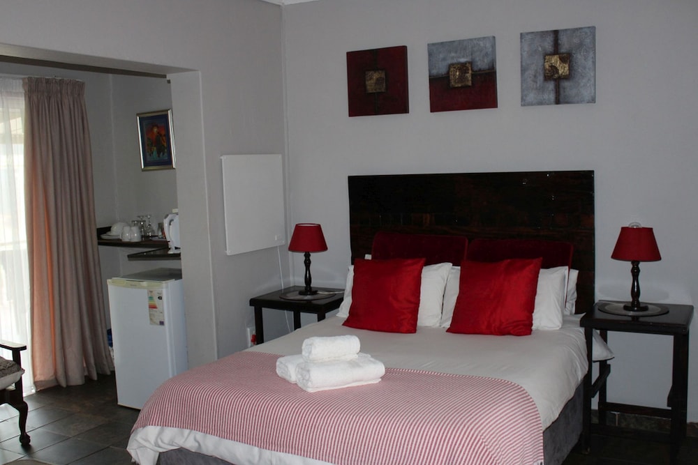 Ukarimu Guest House 13/36