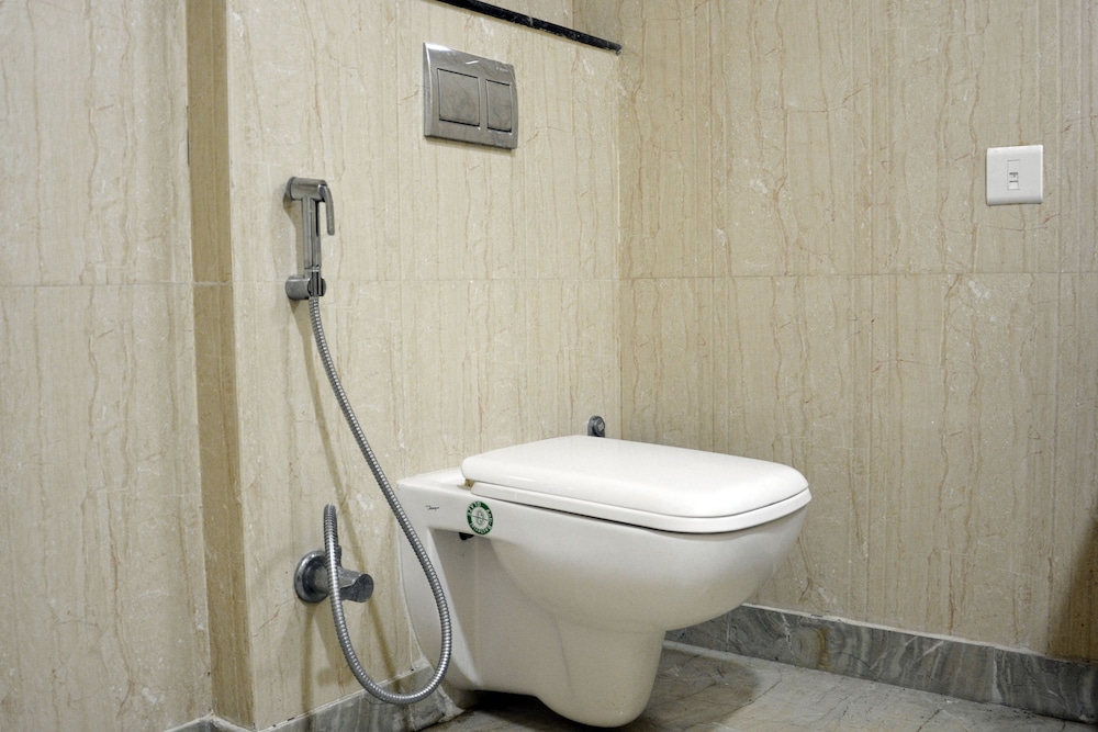TRINITY CORPORATE SUITES 42/43