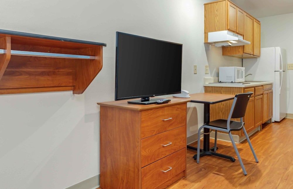 Extended Stay America Select Suites - Fayetteville - West 34/44
