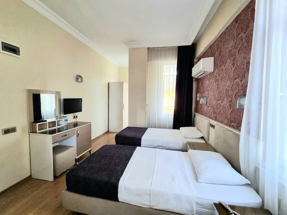 Europa Hotel 17/61