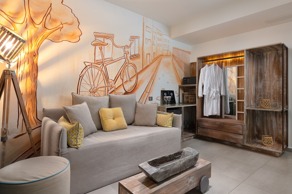 Elakati Luxury Boutique Hotel - Adults Only 18/34