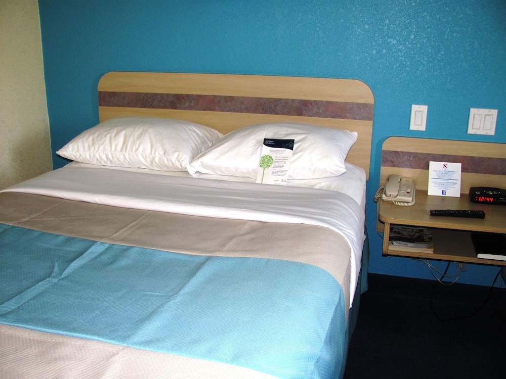 Motel6 Huntsville, ON 32/53