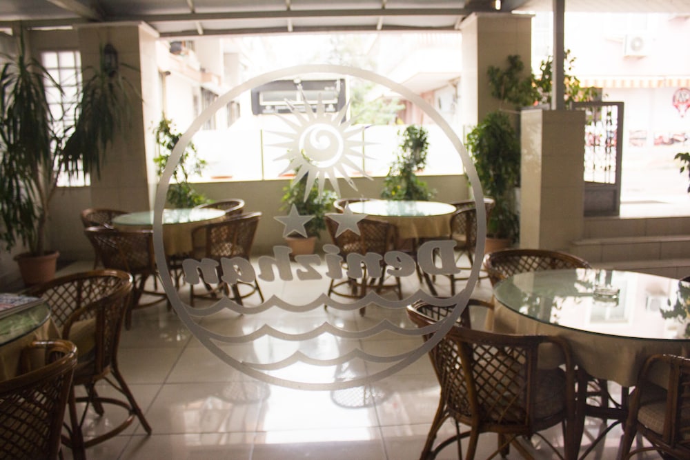 Denizhan Otel 36/50