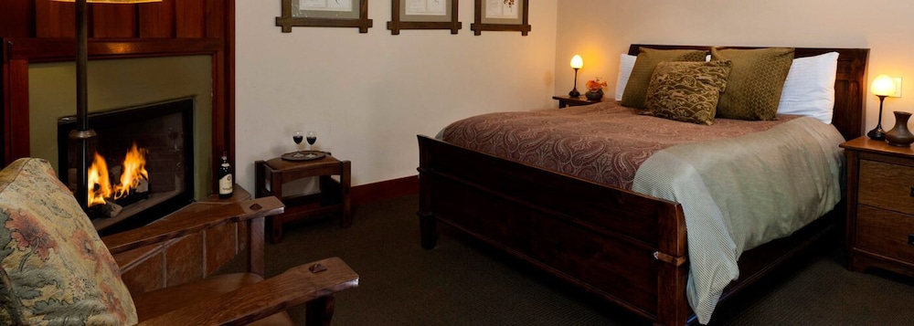 Blackbird Inn A Four Sisters Inn 20/50