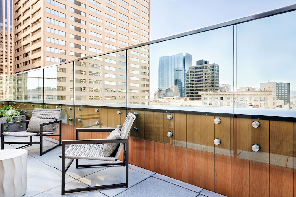 Hyatt Centric Downtown Denver 23/50