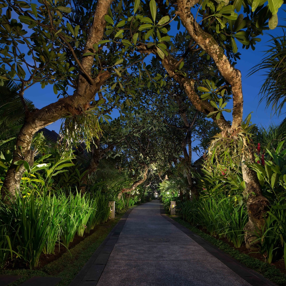 Sun Island Boutique Villas & Spa Seminyak 26/33