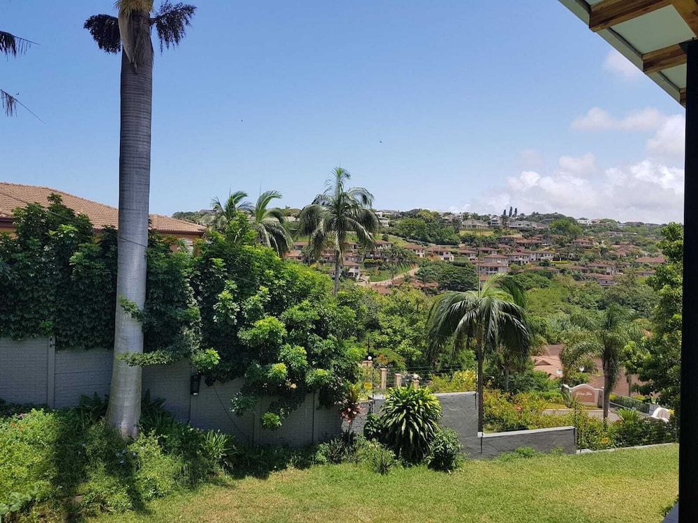 Umhlanga Lodge - Adults Only 34/43