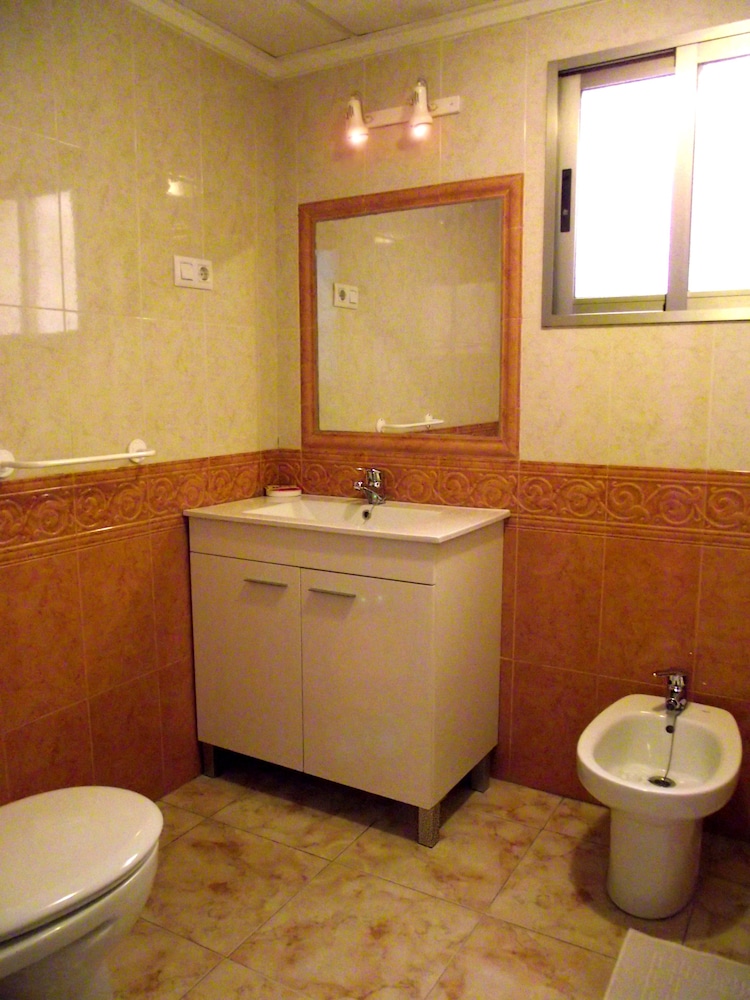 Fresno Vacation Apartments 50/50