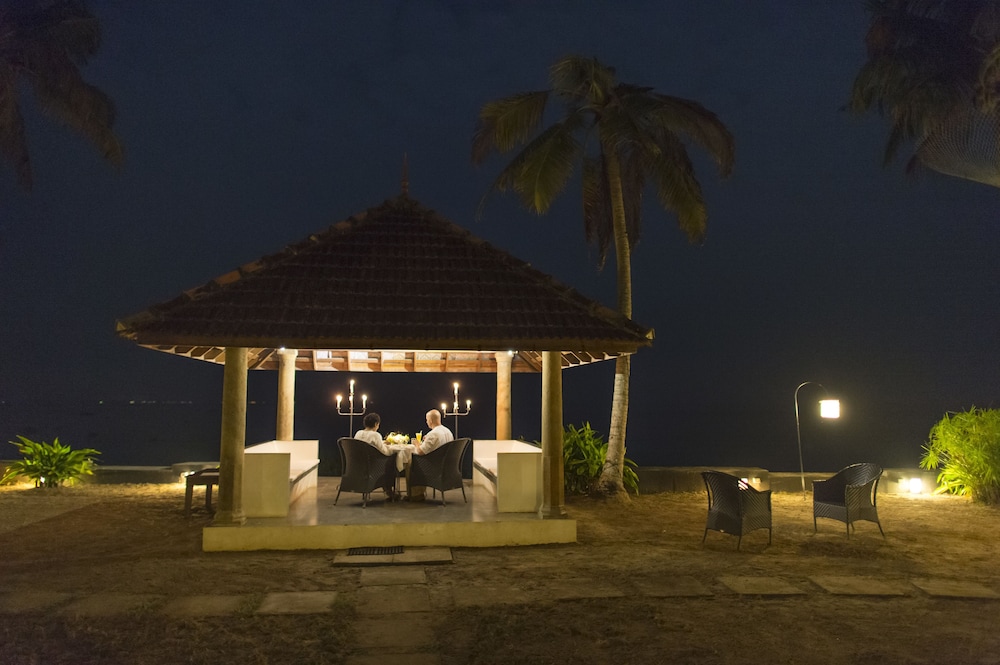 PURITY AT LAKE VEMBANAD 1/29