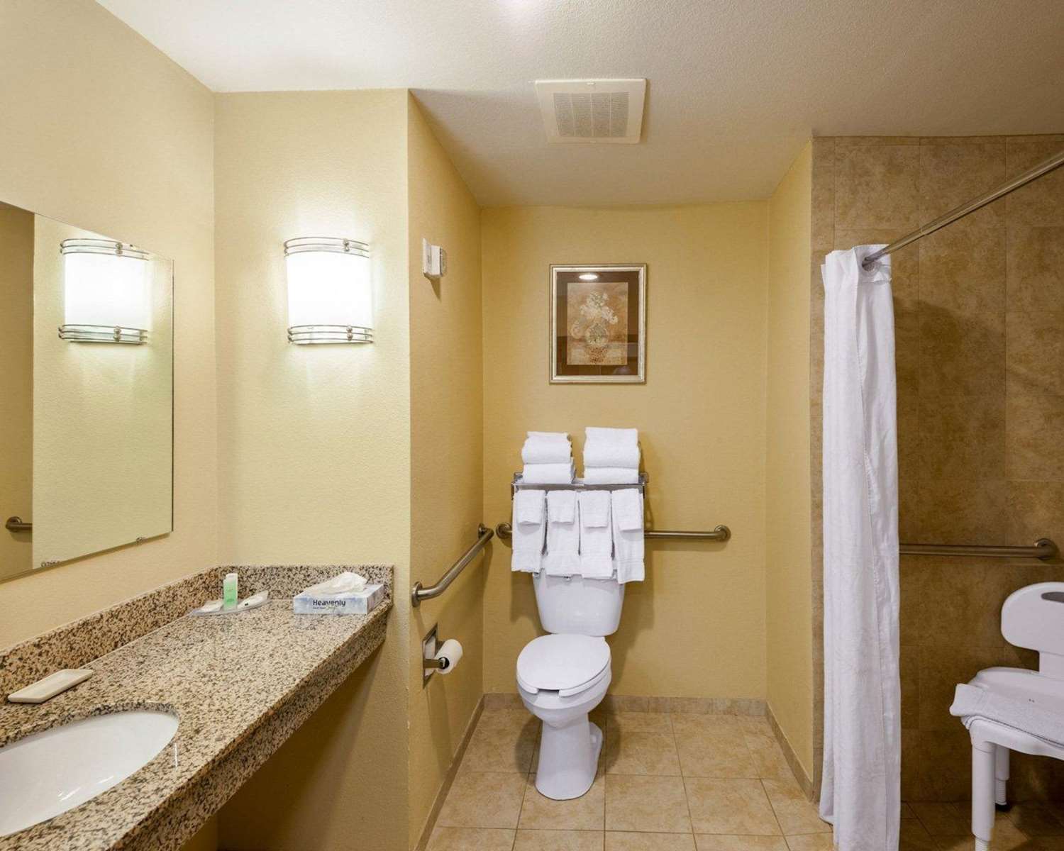 Comfort Inn and Suites Regional Medical Center 43/43