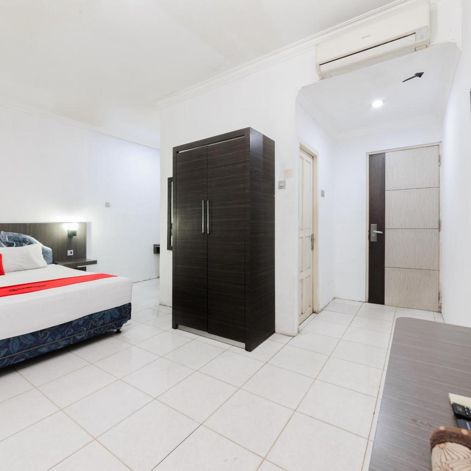 OYO 3848 Kavana Syariah Homestay 12/30