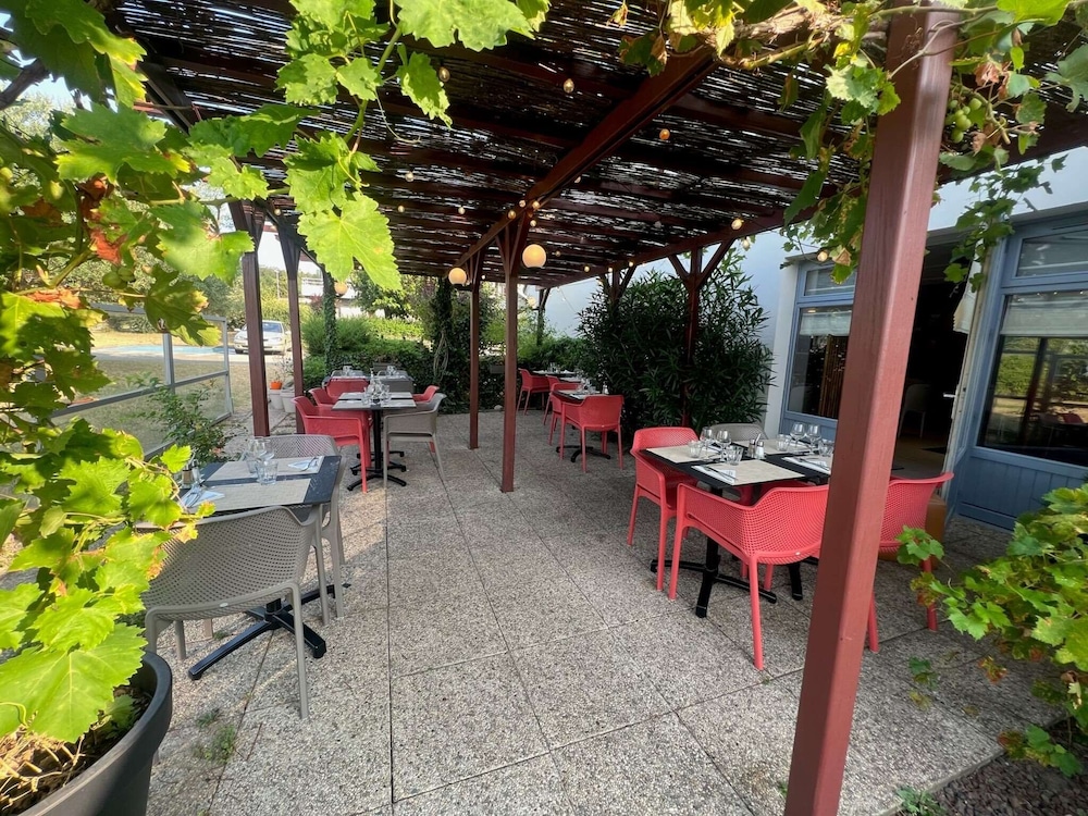 Hotel Campanile Montelimar Les Tourrettes 38/43