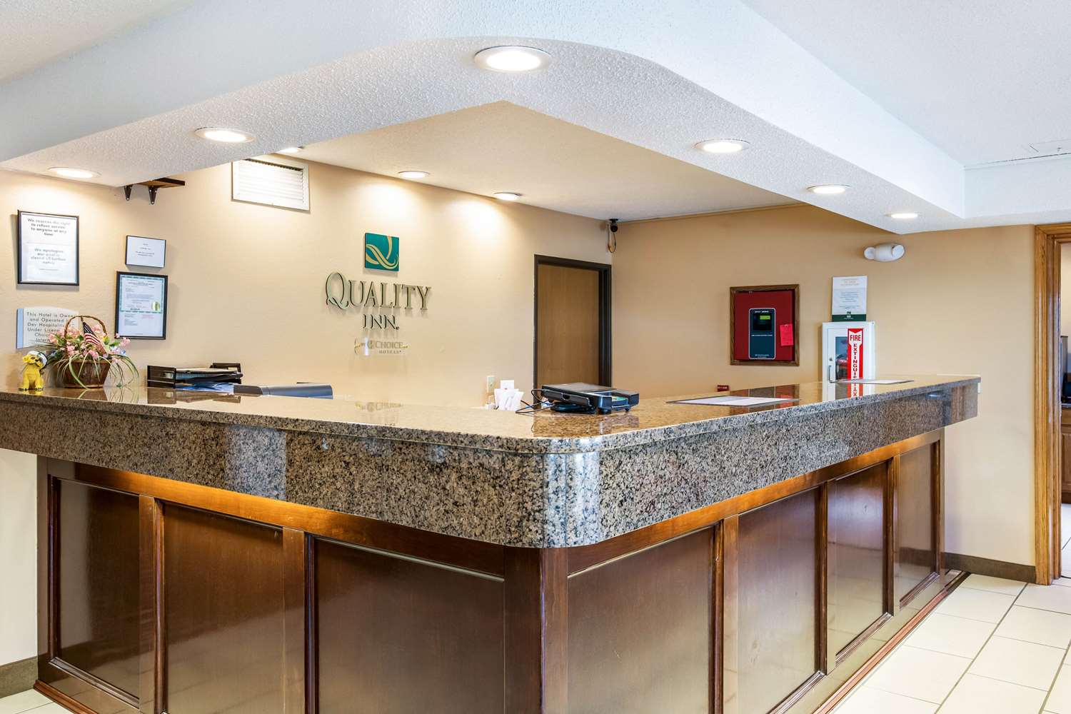 Quality Inn Storm Lake 6/28