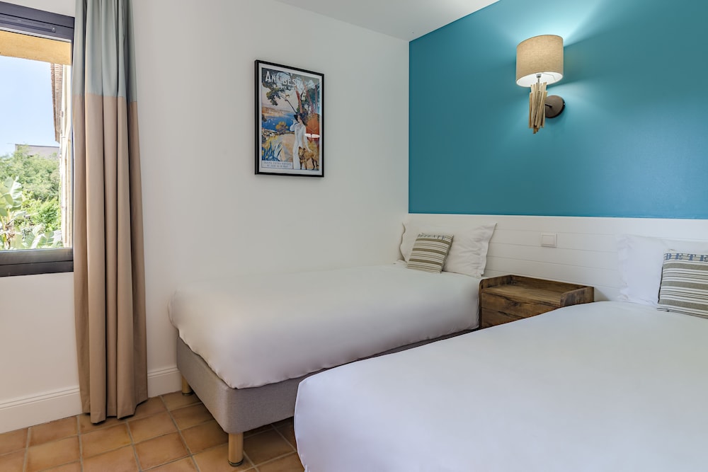 Duplex, Apartment, 1 Queen and 4 Single Beds, Sea View, Sofa, Balcony