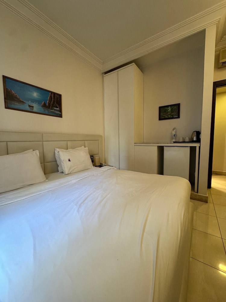 Ny Suites Hotel 19/58