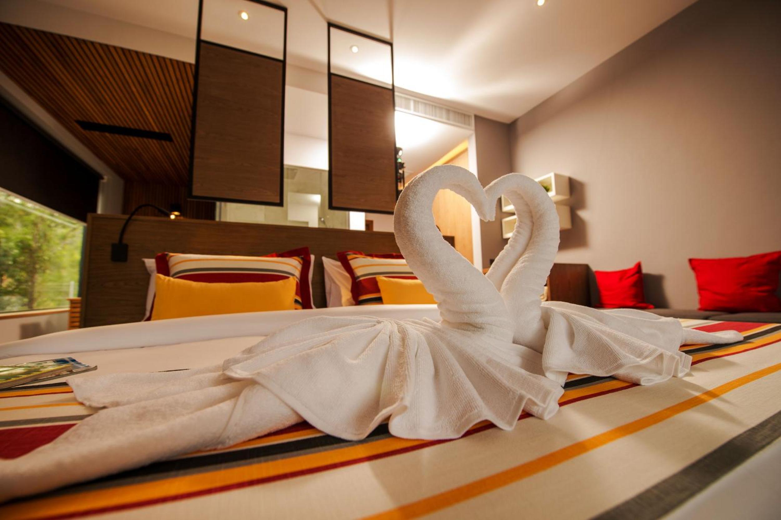 غرفة غراند ديلوكس بسرير كينج، The Gallery Hotel Naiharn 6/10