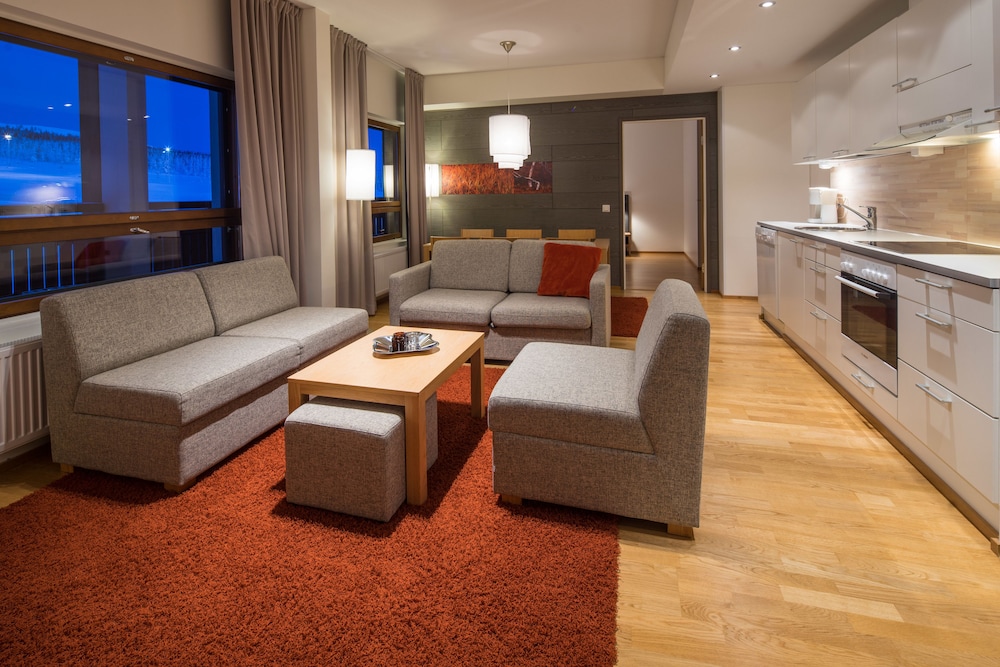Lapland Hotels Saaga 37/53