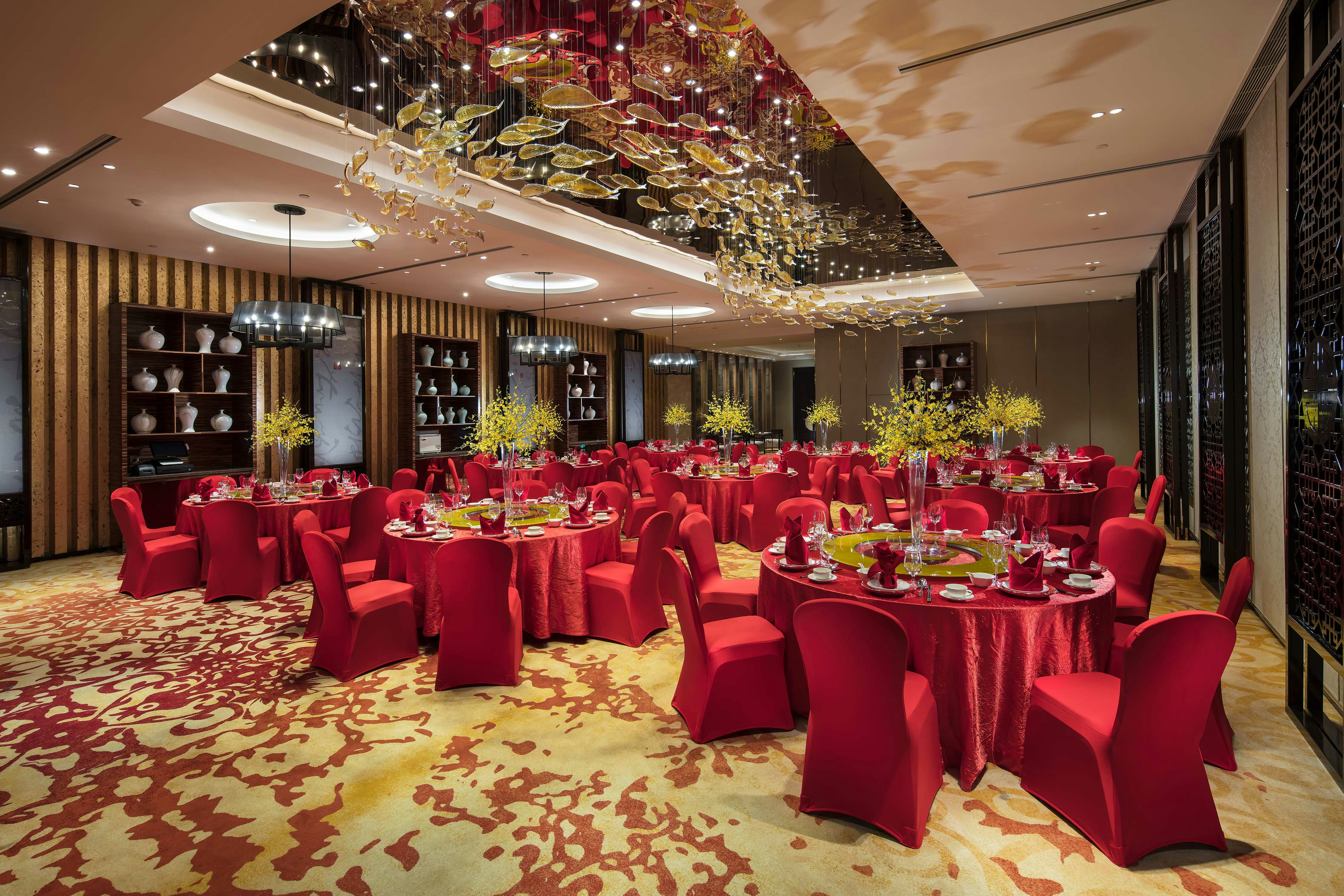 Hilton Yantai 57/64