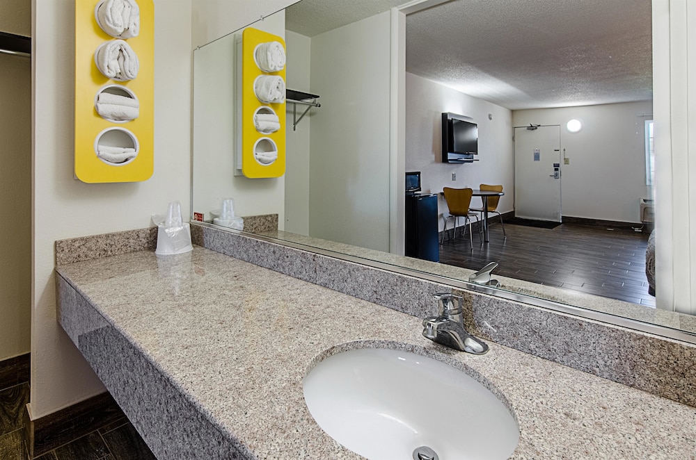 Motel6 Staunton, VA 36/38