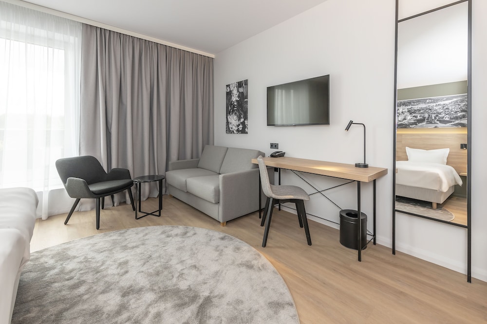 Park Inn by Radisson Vilnius Airport Hotel & Conference Centre 44/72