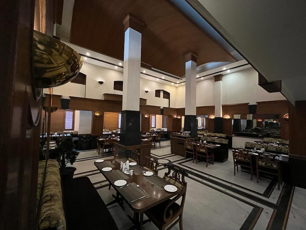 HOTEL RESIDENCY 34/47