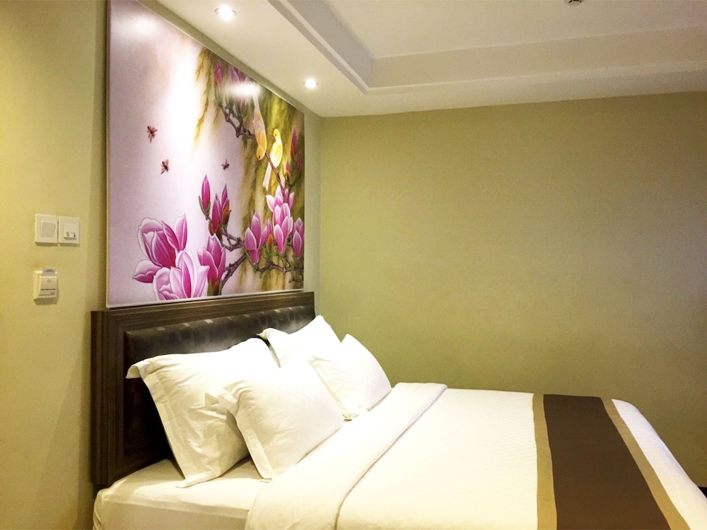 TRAVELLERS HOTEL PHINISI 22/50