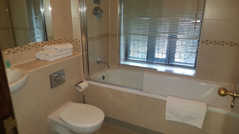 Best Western The Rose And Crown Colchester 23/47