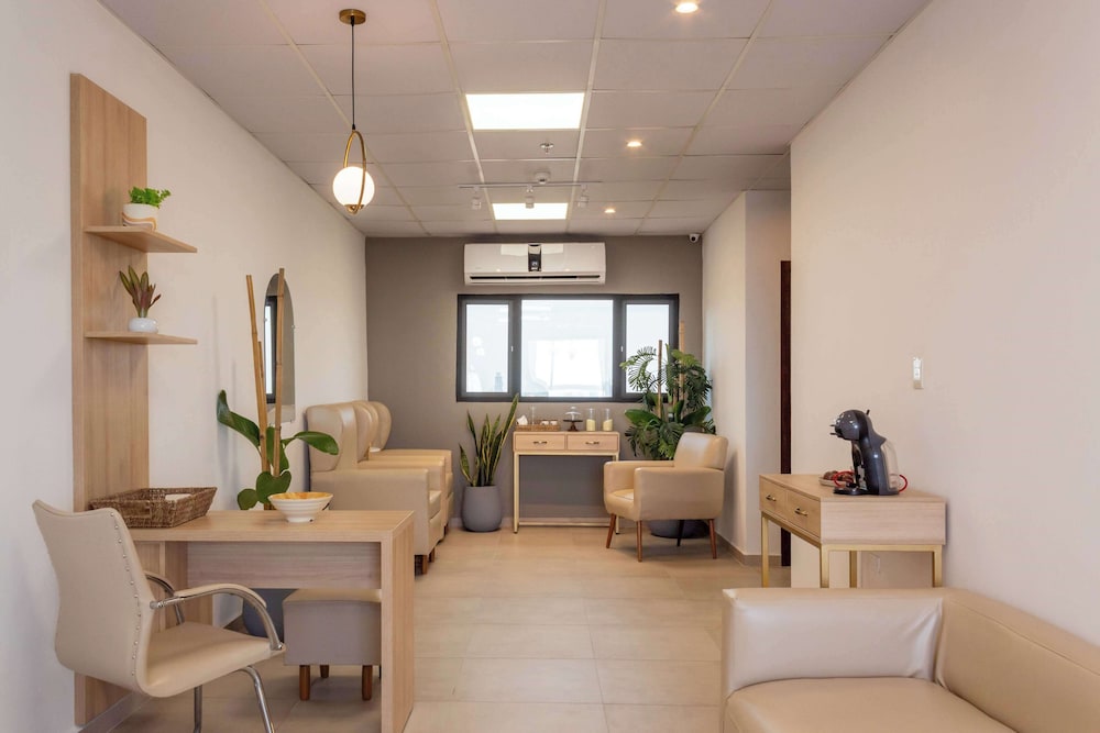 Tryp by Wyndham Asuncion 34/52