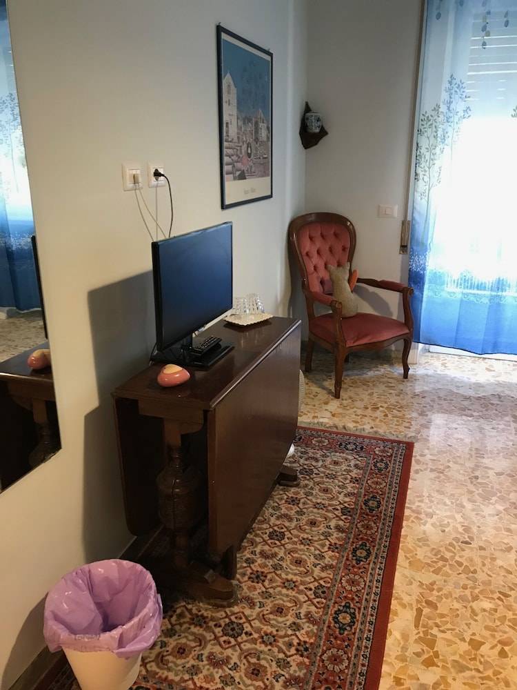 Musei Vaticani Rooms 21/34