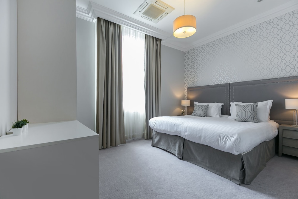3 BEDROOMS, DELUXE, APARTMENT, 3 KING BEDS