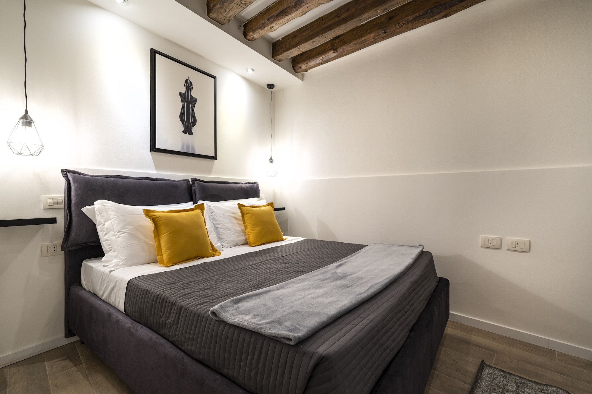 1 BEDROOM, APARTMENT