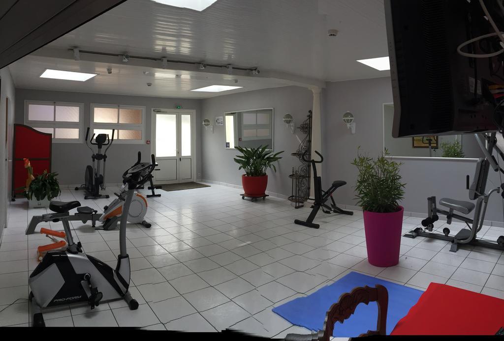HOTEL LE CALME DES PINS SPA 37/43