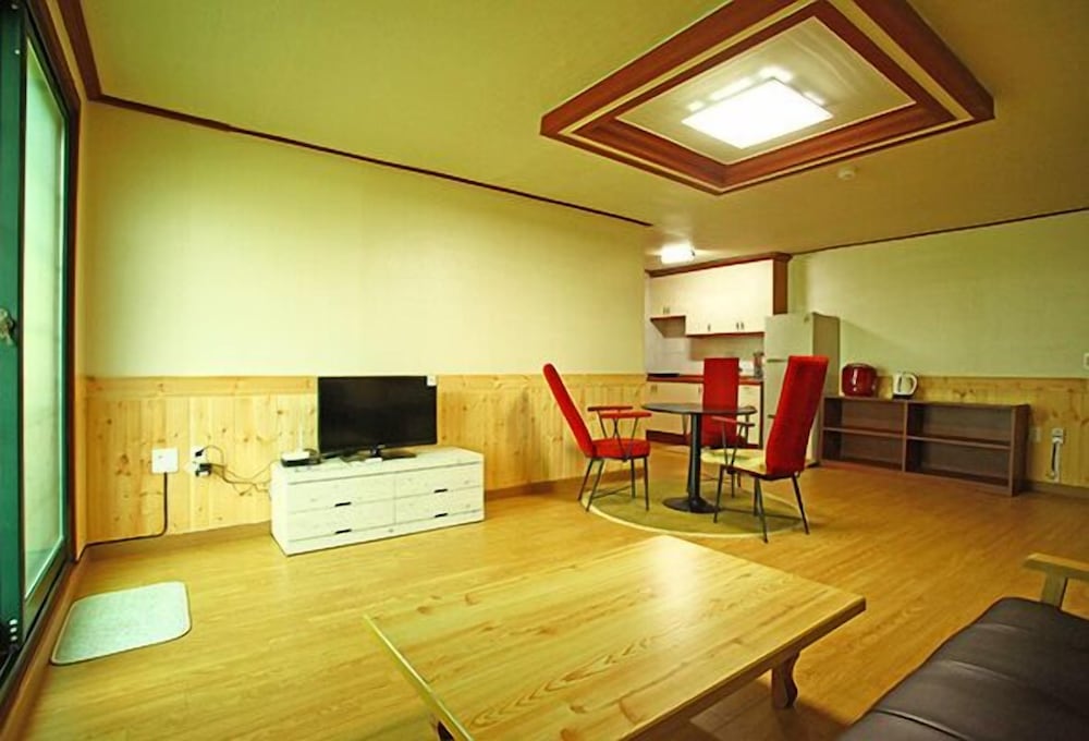 Pocheon Bluesky Pension 29/50