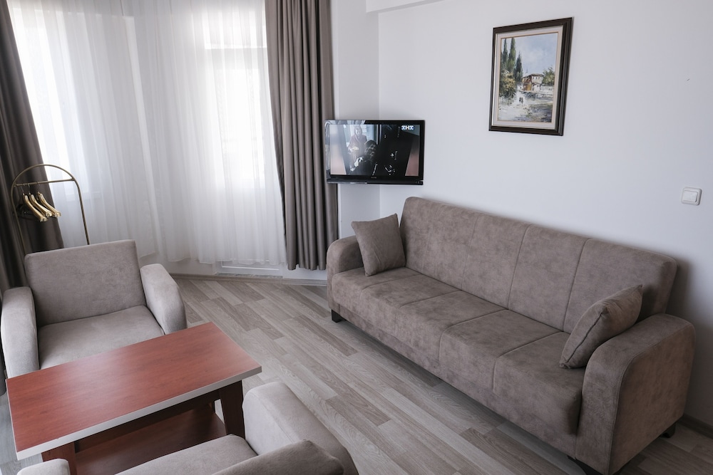 Bella Bravo Suite Hotel 18/49