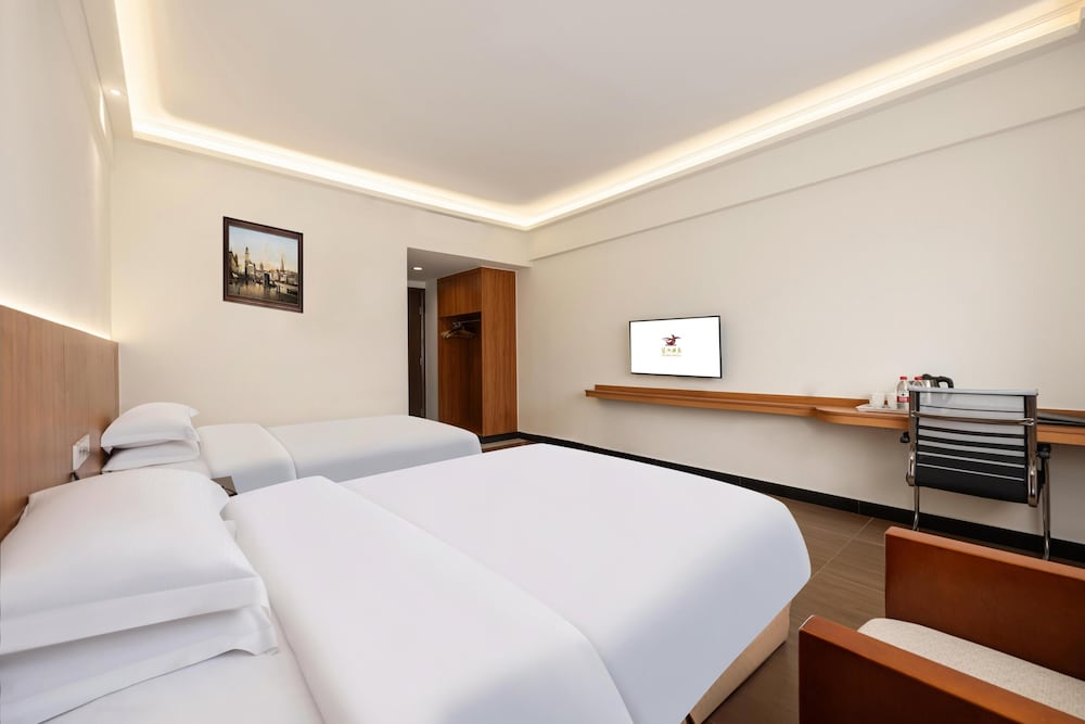 Pazhou Hotel 42/71