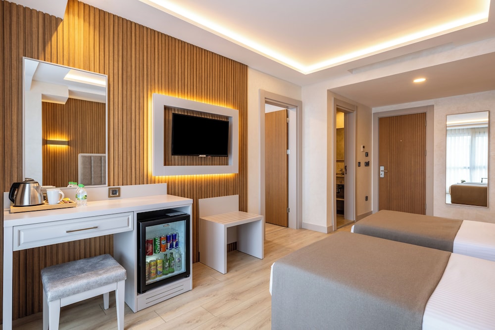 CARINA GOLD HOTEL 53/65