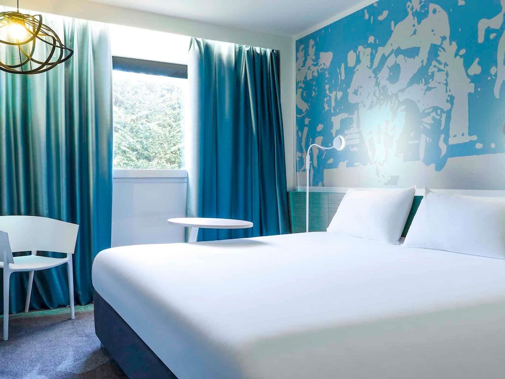 Ibis Styles Toulouse Nord Sesquieres 24/67