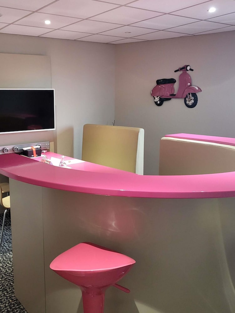 Hotel Ibis Saintes 61/73