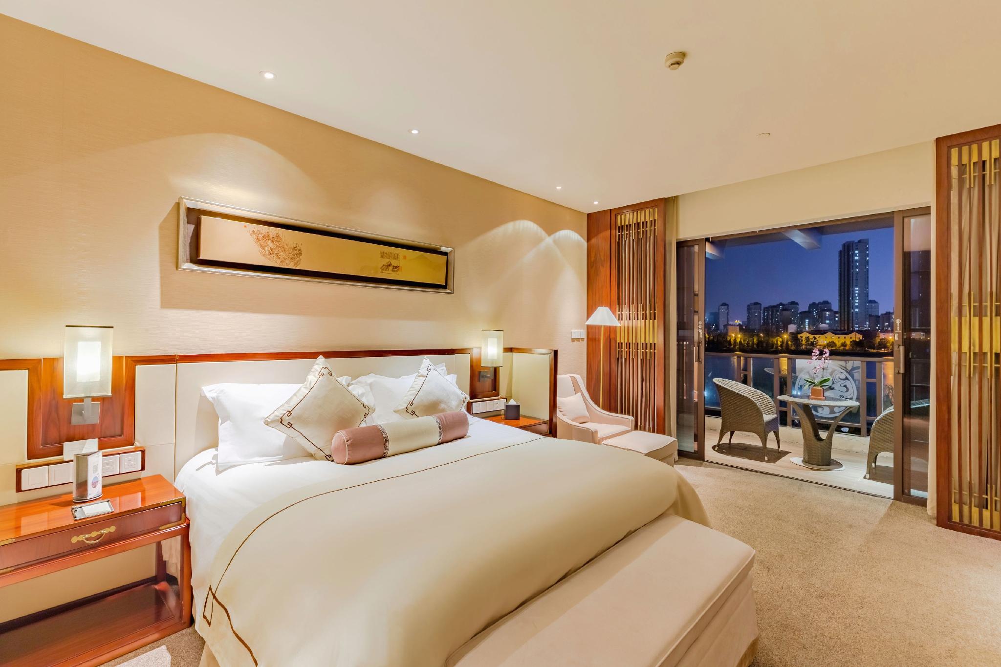 TONGQUETAI NEW CENTURY GRAND HOTEL 17/44