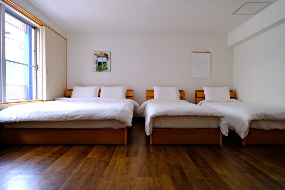 Rooms 13/50
