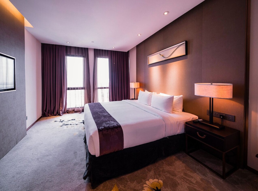 Geno Hotel 10/34