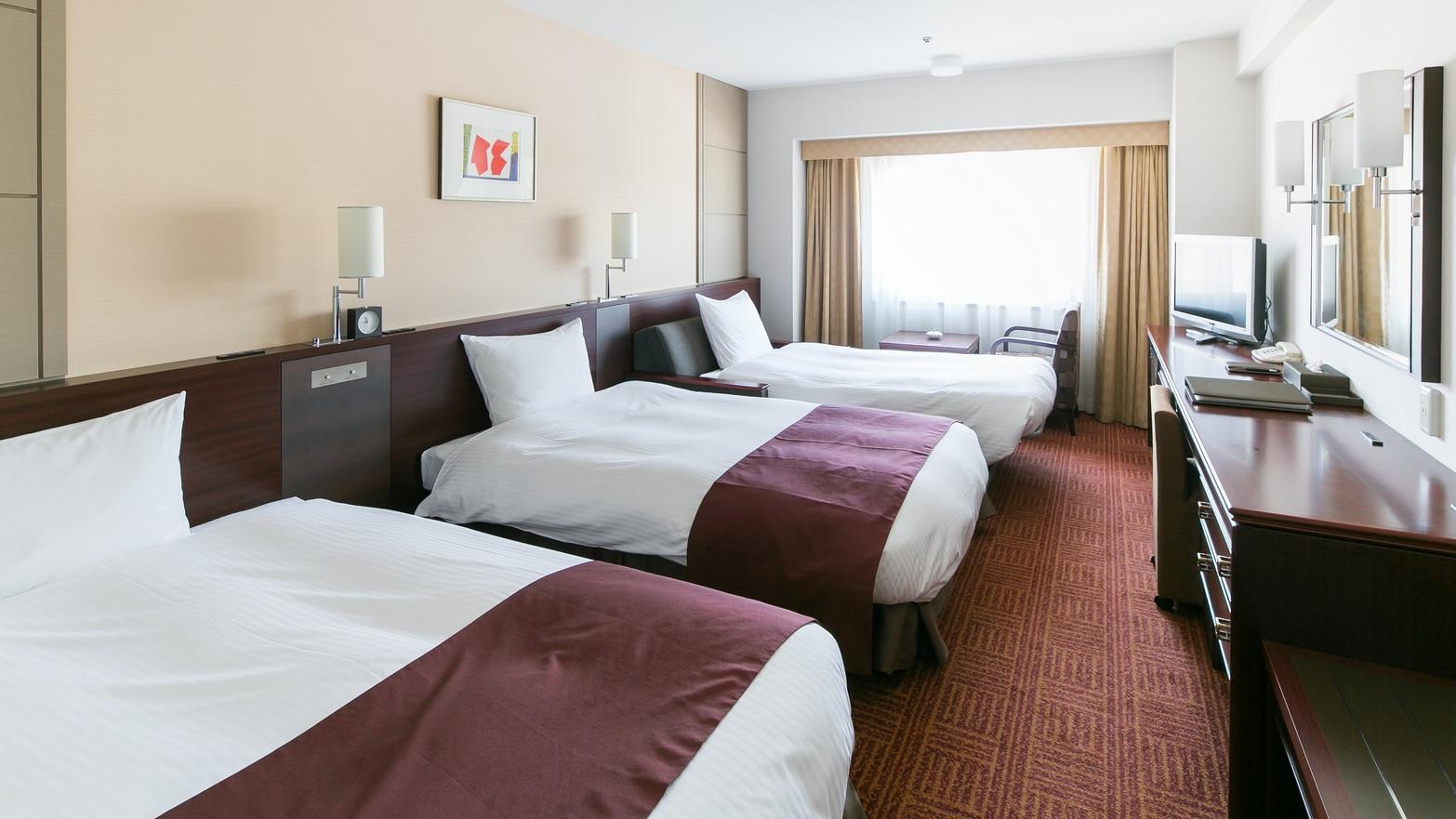 Semi Room, Standard, 2 Semi Double Beds, with Extra Bed, Smoking، Fukuyama New Castle Hotel 2/2