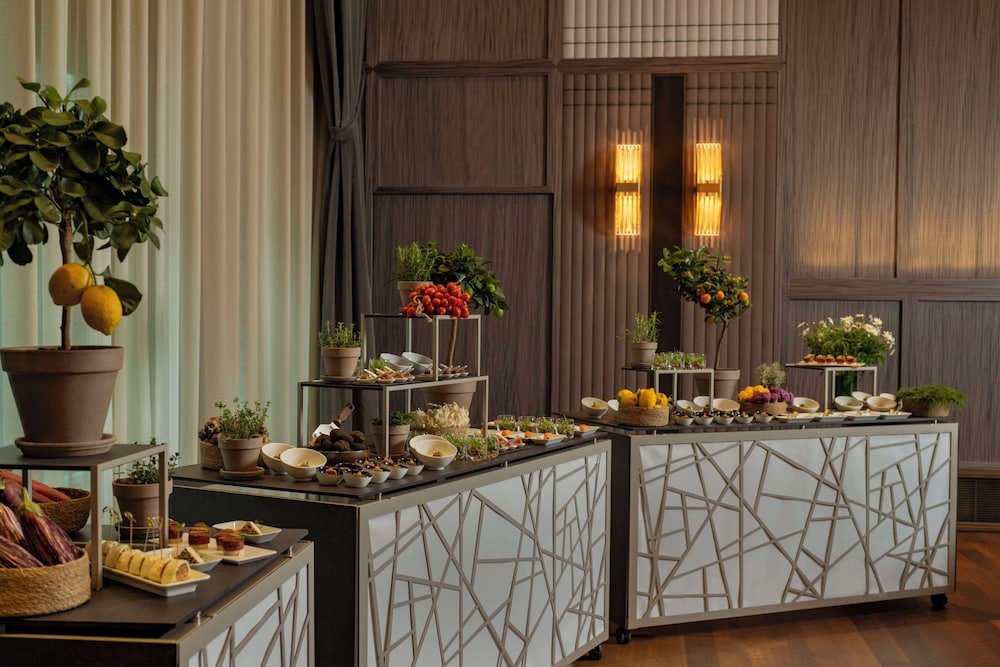 PARK HYATT ZURICH 9/80