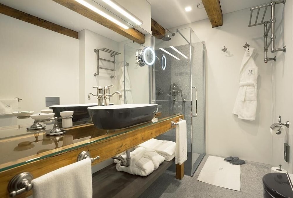 Michaelson Boutique Hotel 33/35