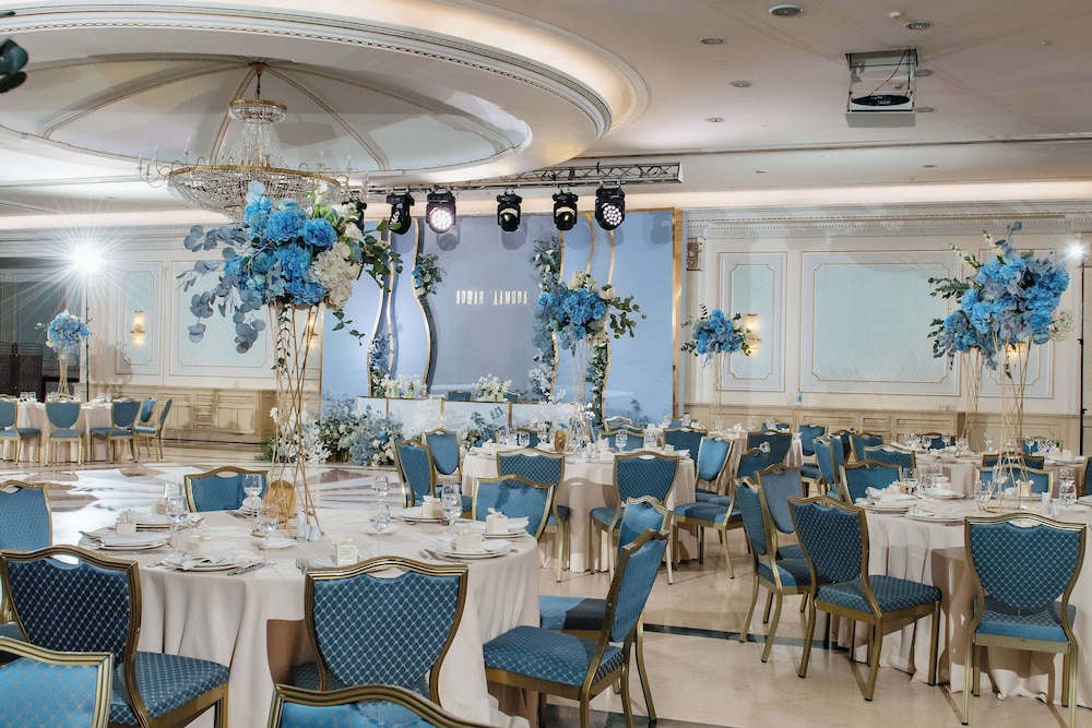 Radisson Hotel Astana 50/71