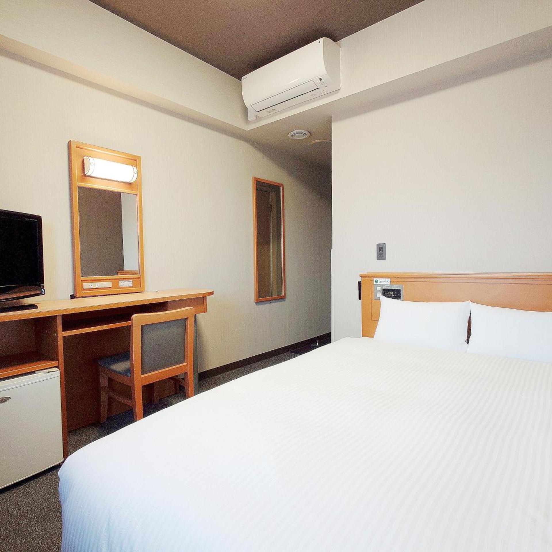 Room, Semi Double Bed, Smoking