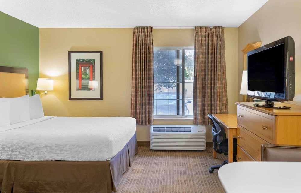 Extended Stay America - Detroit - Auburn Hills-University Dr 9/45