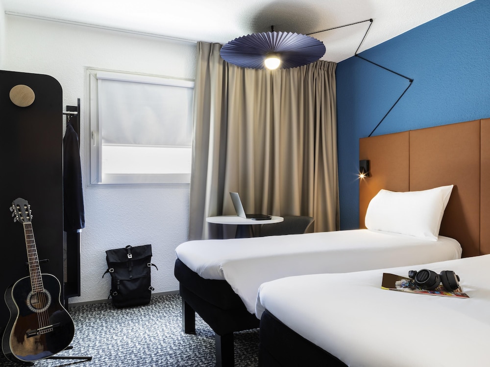 Ibis Porte De Bercy 20/69