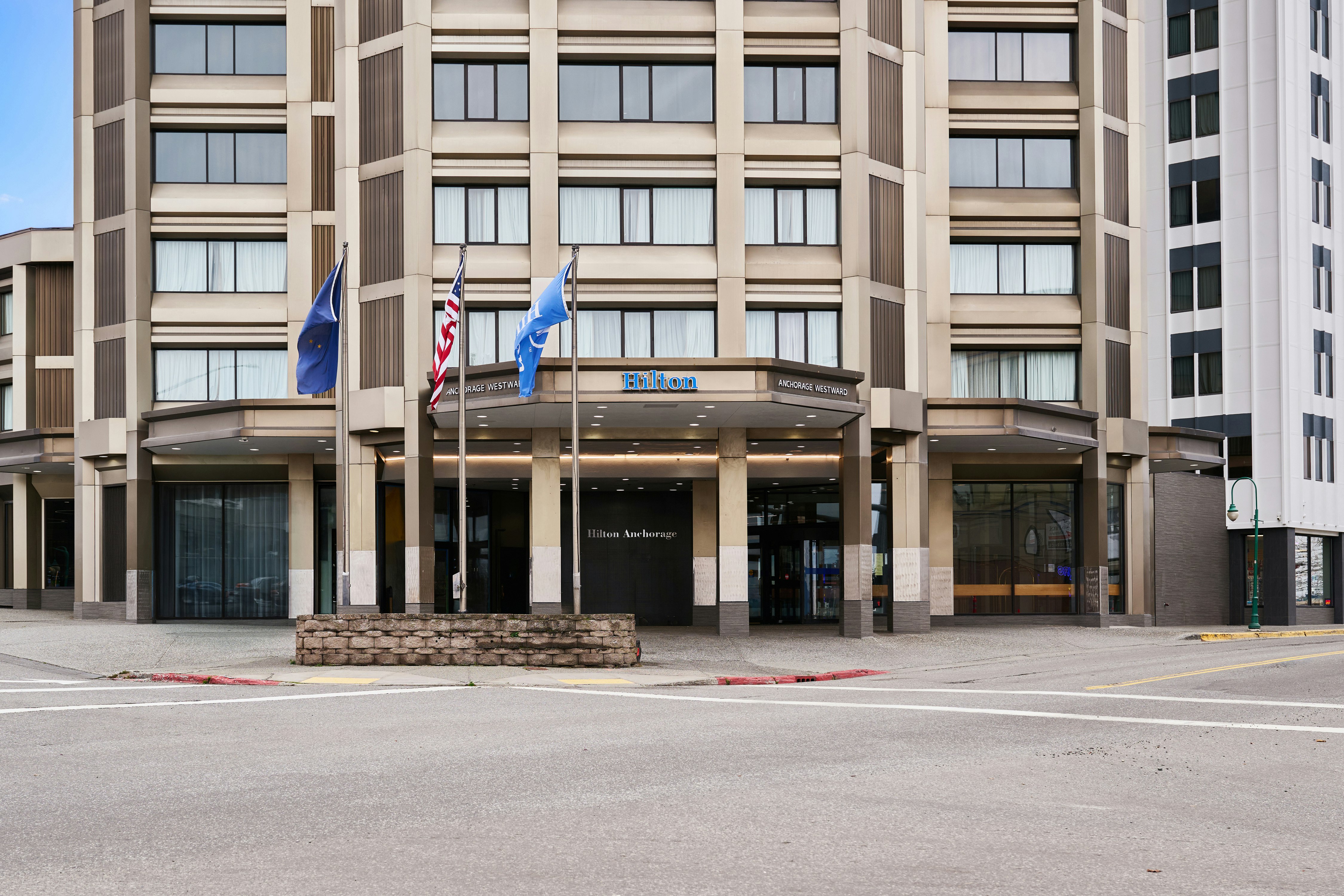 Hilton Anchorage 61/64